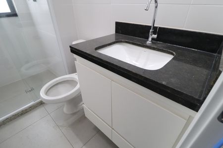 Apartamento para alugar com 81m², 3 quartos e 2 vagasBanheiro Social
