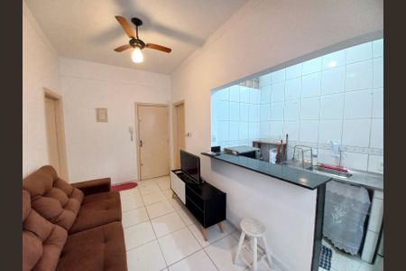 Sala de apartamento para alugar com 1 quarto, 35m² em Centro, São Vicente