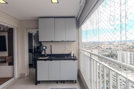 Apartamento à venda com 61m², 2 quartos e 1 vagaVaranda