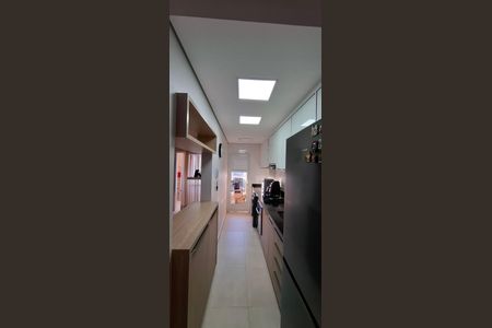 Apartamento para alugar com 73m², 2 quartos e 2 vagasCozinha e Área de Serviço