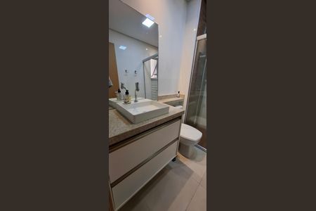 Apartamento para alugar com 73m², 2 quartos e 2 vagasBanheiro