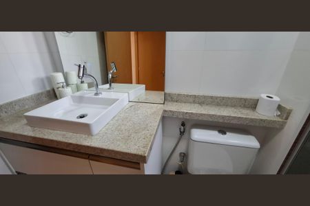 Apartamento para alugar com 73m², 2 quartos e 2 vagasBanheiro da Suíte