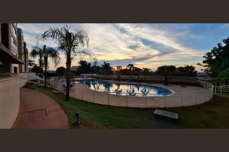 Apartamento para alugar com 73m², 2 quartos e 2 vagasÁrea comum - Piscina