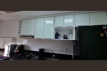 Apartamento para alugar com 73m², 2 quartos e 2 vagasCozinha