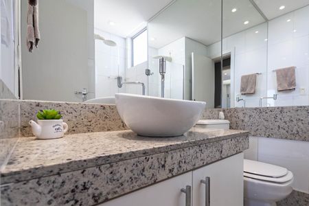 Apartamento para alugar com 89m², 3 quartos e 2 vagas Apartamento para alugar com 89m², 3 quartos e 2 vagasBanheiro social