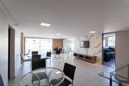 Apartamento para alugar com 89m², 3 quartos e 2 vagas Apartamento para alugar com 89m², 3 quartos e 2 vagasÁrea comum - Salão de festas