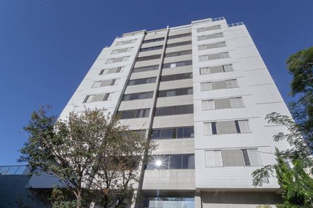 Apartamento para alugar com 89m², 3 quartos e 2 vagas Apartamento para alugar com 89m², 3 quartos e 2 vagasFachada