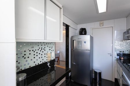 Apartamento para alugar com 89m², 3 quartos e 2 vagas Apartamento para alugar com 89m², 3 quartos e 2 vagasCozinha