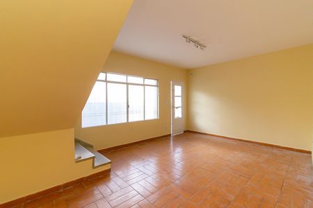 Sala de casa para alugar com 2 quartos, 200m² em Vila São José, São Paulo