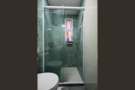 Apartamento à venda com 64m², 3 quartos e 2 vagasBanheiro Suíte 