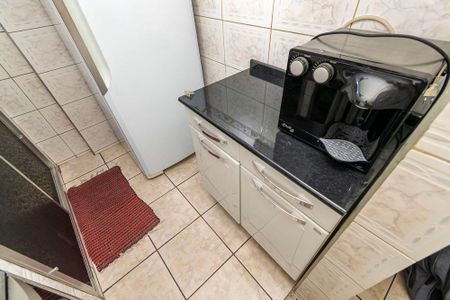 Casa para alugar com 45m², 2 quartos e 1 vagaCozinha - Armários