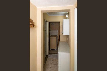 Casa para alugar com 45m², 2 quartos e 1 vagaCorredor