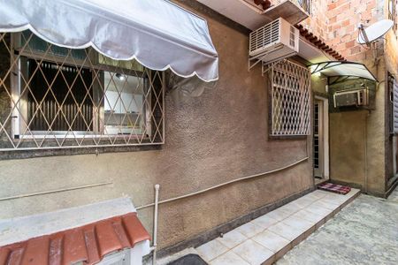 Casa para alugar com 45m², 2 quartos e 1 vagaVaranda