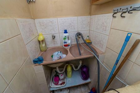 Casa para alugar com 45m², 2 quartos e 1 vagaÁrea de Serviço