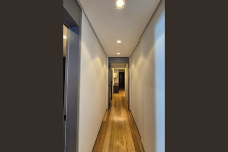 Apartamento à venda com 178m², 2 quartos e 3 vagas Apartamento à venda com 178m², 2 quartos e 3 vagasCorredor