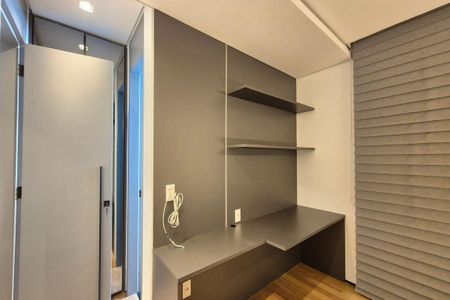 Apartamento à venda com 178m², 2 quartos e 3 vagas Apartamento à venda com 178m², 2 quartos e 3 vagasQuarto 1 - Suíte