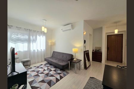 Sala de apartamento para alugar com 1 quarto, 43m² em Vila Nova Conceição, São Paulo