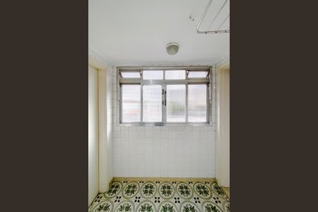 Apartamento à venda com 90m², 3 quartos e 1 vagaÁrea de Serviço