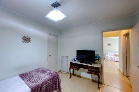 Apartamento à venda com 90m², 3 quartos e 1 vagaQuarto 2