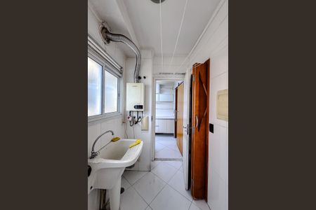 Apartamento para alugar com 121m², 3 quartos e 2 vagas Apartamento para alugar com 121m², 3 quartos e 2 vagasÁrea de Serviço