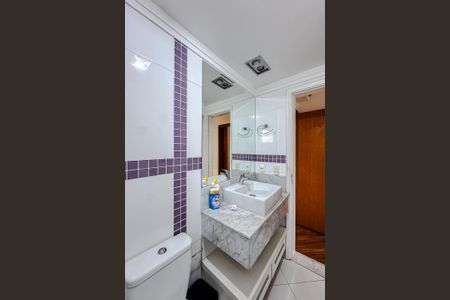 Apartamento para alugar com 121m², 3 quartos e 2 vagas Apartamento para alugar com 121m², 3 quartos e 2 vagasBanheiro