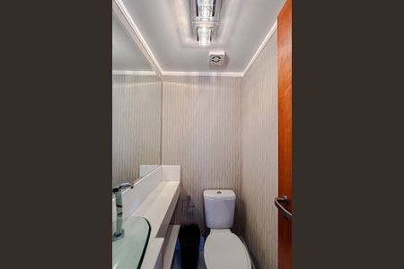 Apartamento para alugar com 121m², 3 quartos e 2 vagas Apartamento para alugar com 121m², 3 quartos e 2 vagasLavabo