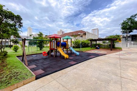 Apartamento para alugar com 121m², 3 quartos e 2 vagasÁrea comum - Playground