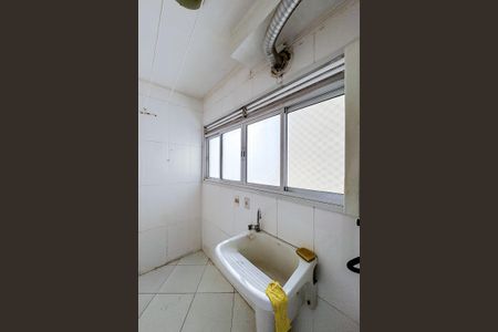 Apartamento para alugar com 121m², 3 quartos e 2 vagas Apartamento para alugar com 121m², 3 quartos e 2 vagasÁrea de Serviço