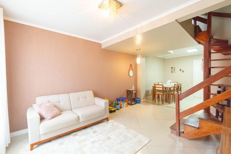 Casa à venda com 2 quartos, 63m² em Mato Grande, Canoas