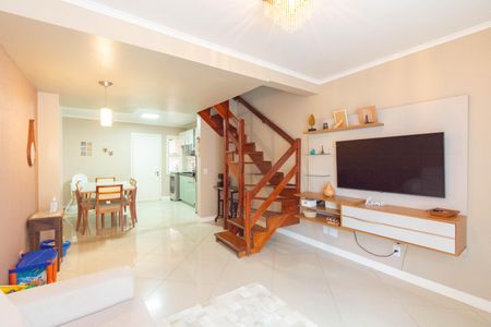 Casa à venda com 2 quartos, 63m² em Mato Grande, Canoas