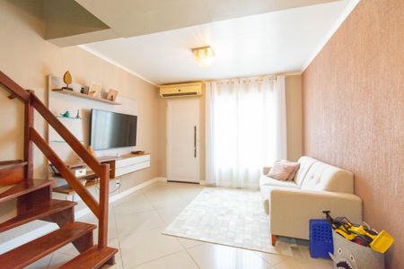 Casa à venda com 2 quartos, 63m² em Mato Grande, Canoas