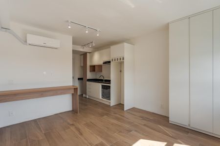 Studio para alugar com 33m², 1 quarto e sem vagaSala/Quarto