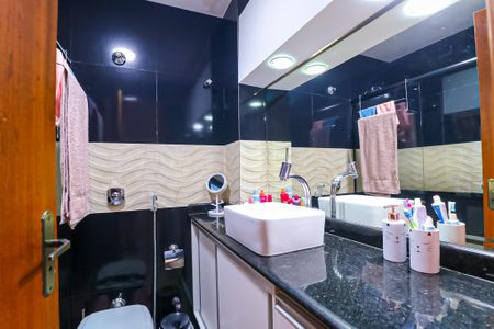 Apartamento à venda com 134m², 3 quartos e 1 vagaBanheiro Social