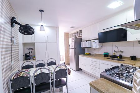 Apartamento à venda com 134m², 3 quartos e 1 vagaCozinha