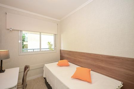 Apartamento para alugar com 72m², 2 quartos e 2 vagasQuarto