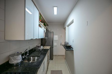 Apartamento para alugar com 72m², 2 quartos e 2 vagasCozinha