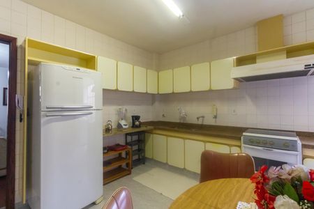 Apartamento à venda com 94m², 3 quartos e 1 vaga Apartamento à venda com 94m², 3 quartos e 1 vagaCozinha