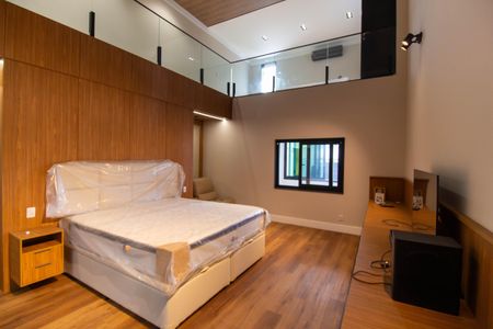 Casa à venda com 2 quartos, 300m² em Camboinhas, Niterói