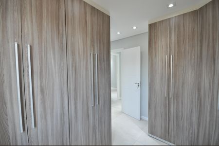 Apartamento à venda com 80m², 3 quartos e 2 vagasCloset