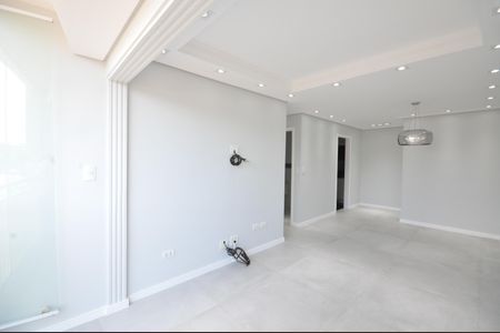 Apartamento à venda com 80m², 3 quartos e 2 vagasSala