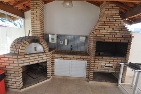 Apartamento à venda com 80m², 3 quartos e 2 vagasÁrea comum - Churrasqueira