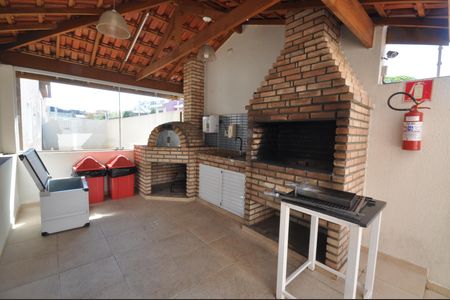 Apartamento à venda com 80m², 3 quartos e 2 vagasÁrea comum - Churrasqueira