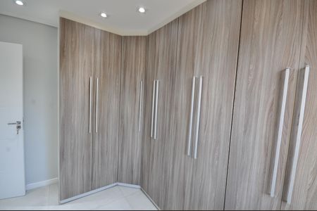 Apartamento à venda com 80m², 3 quartos e 2 vagasCloset