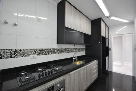 Apartamento à venda com 80m², 3 quartos e 2 vagasCozinha