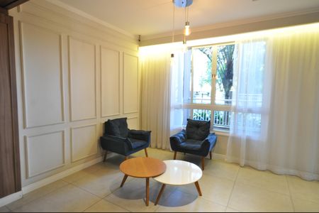 Apartamento à venda com 80m², 3 quartos e 2 vagasHall social