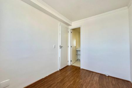 Suite de apartamento para alugar com 1 quarto, 27m² em Jardim Itacolomi, São Paulo