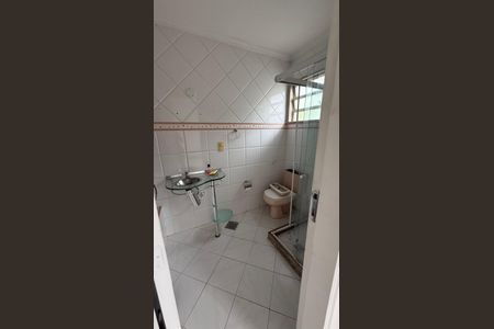 Casa de condomínio para alugar com 380m², 4 quartos e 1 vaga