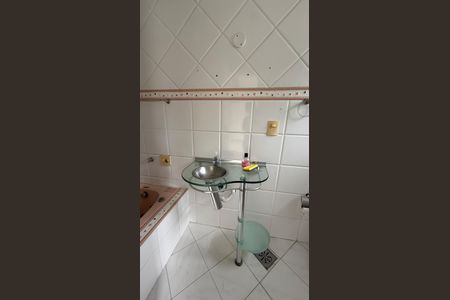 Casa de condomínio para alugar com 380m², 4 quartos e 1 vaga