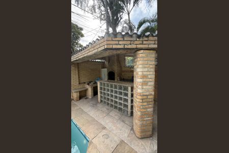 Casa de condomínio para alugar com 380m², 4 quartos e 1 vaga