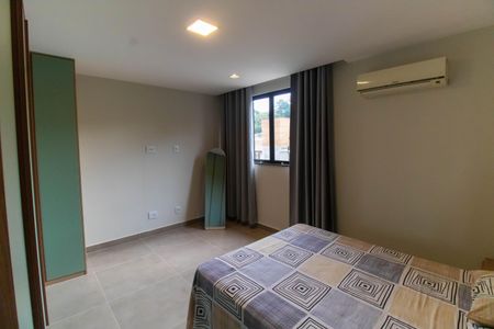 Casa à venda com 180m², 3 quartos e 2 vagas Casa à venda com 180m², 3 quartos e 2 vagasSuíte